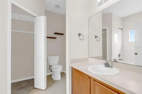 9664 Doris Lane Orlando FL 32829