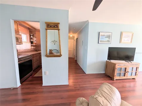 2238 Canal Drive Bradenton FL 34207