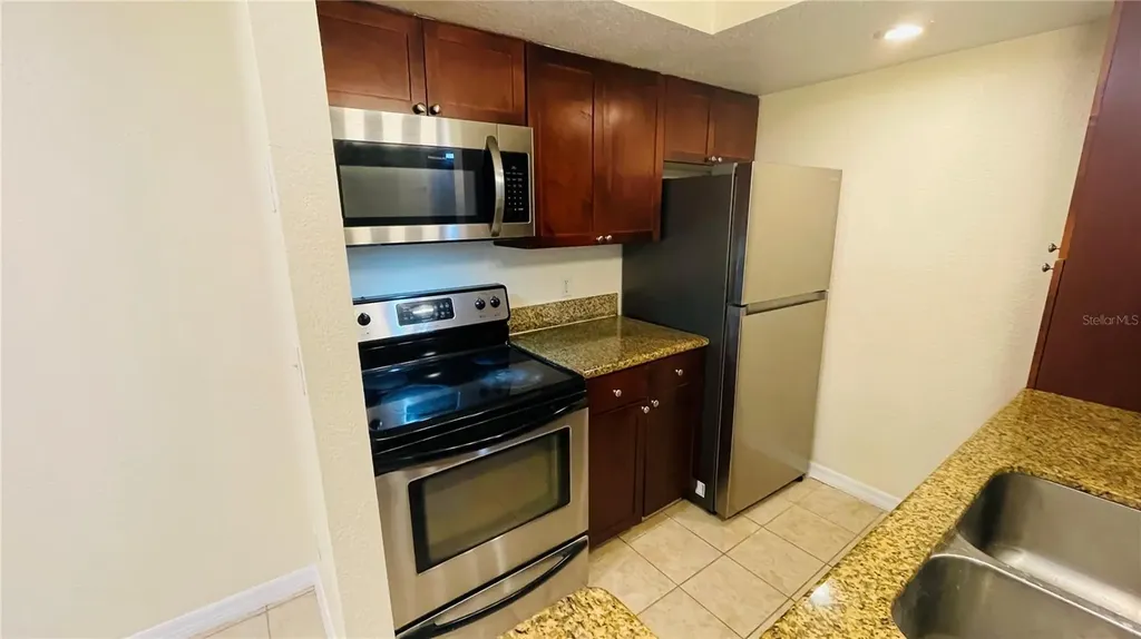 5120 Conroy Road Orlando FL 32811