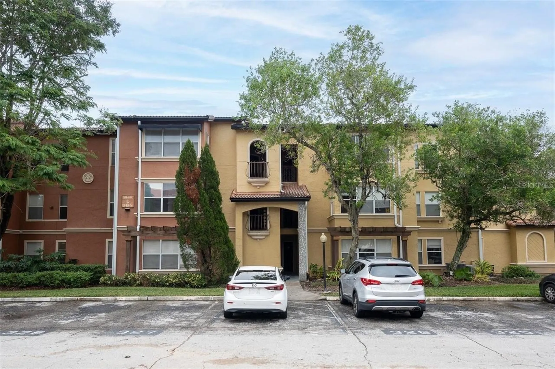 5120 Conroy Road Orlando FL 32811