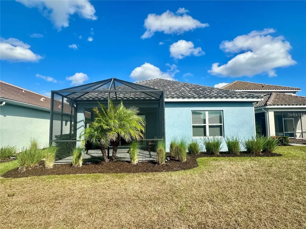 2633 Star Apple Way Sarasota FL 34240