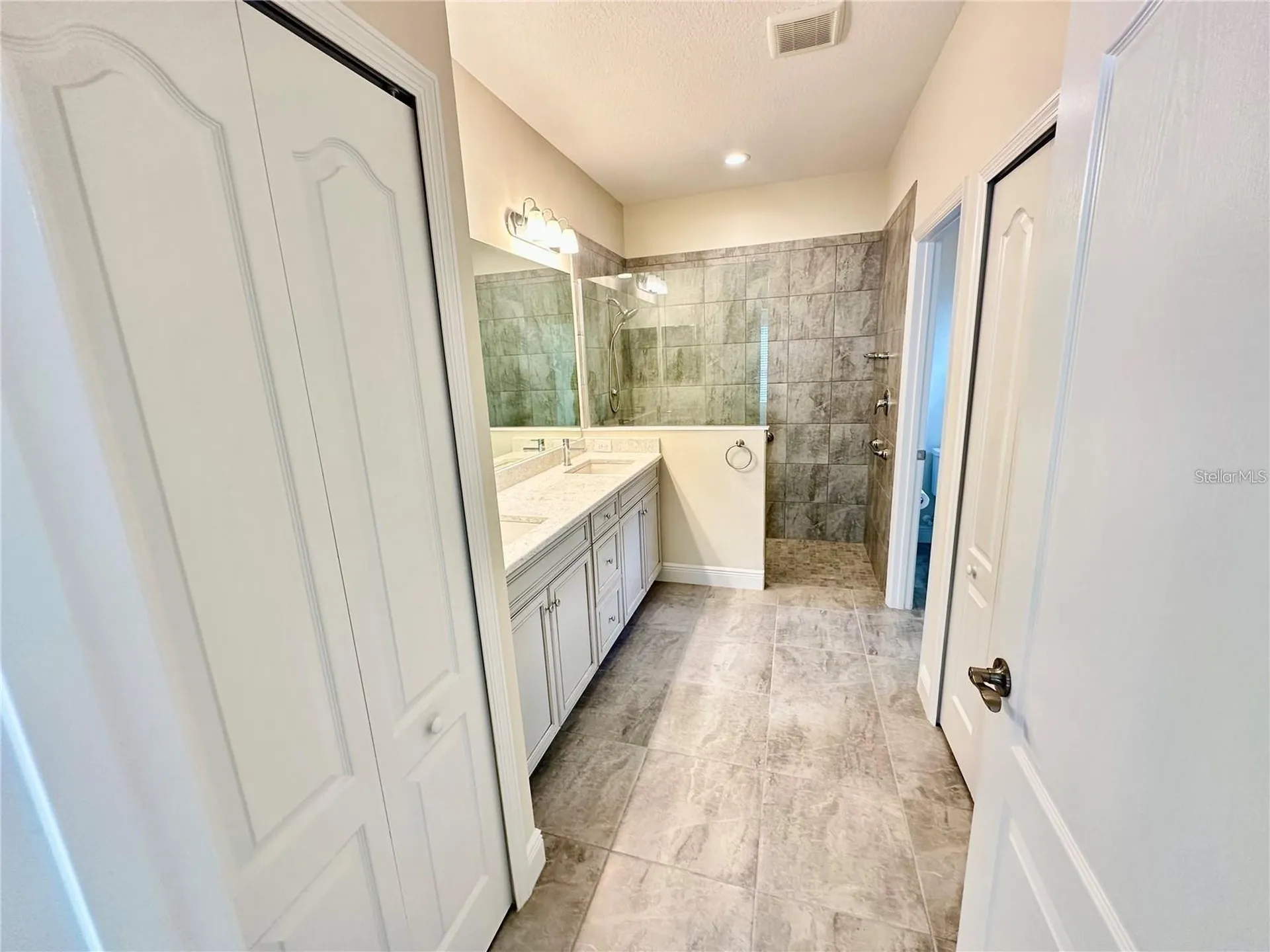 2633 Star Apple Way Sarasota FL 34240