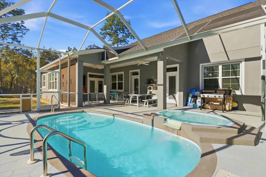 16146 Magnolia Warbler Road Weeki Wachee FL 34614