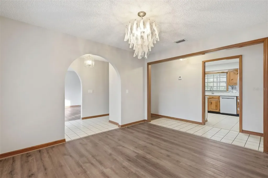 432 N Pine Meadow Drive Debary FL 32713