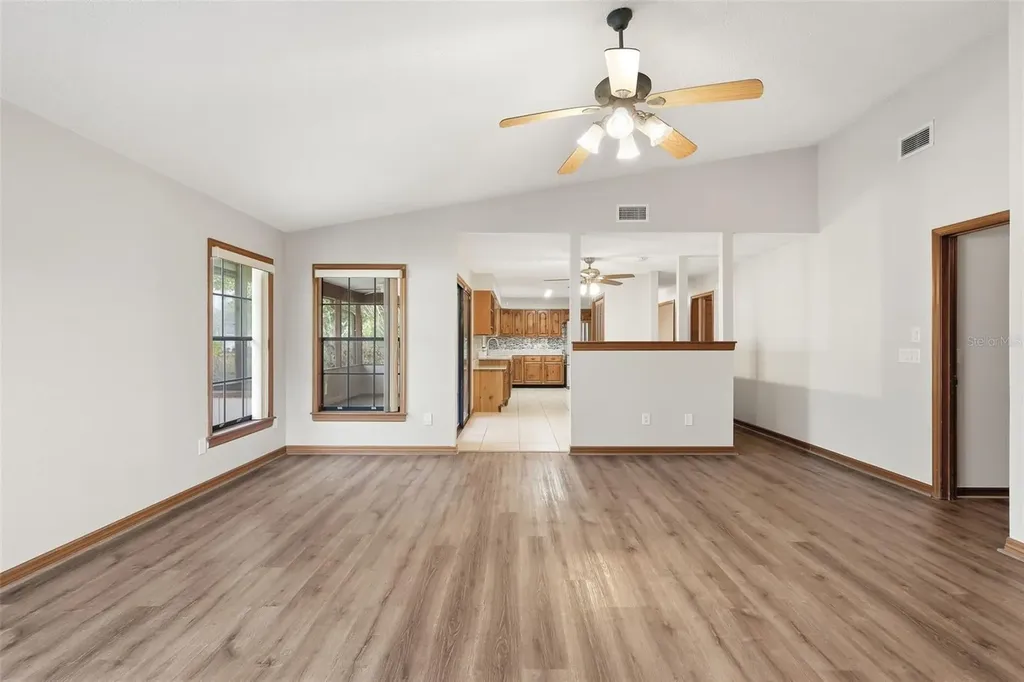 432 N Pine Meadow Drive Debary FL 32713