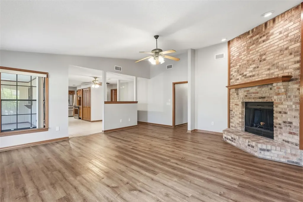 432 N Pine Meadow Drive Debary FL 32713
