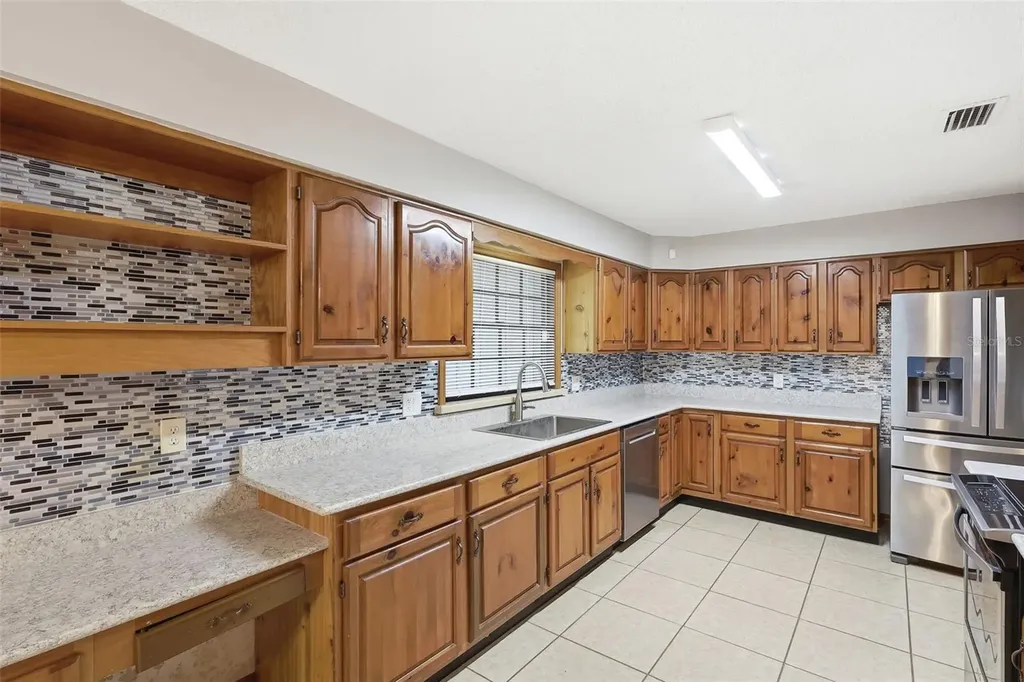 432 N Pine Meadow Drive Debary FL 32713