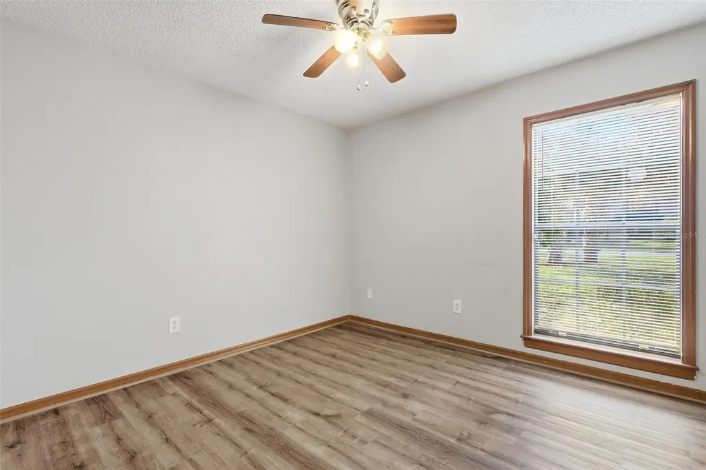 432 N Pine Meadow Drive Debary FL 32713