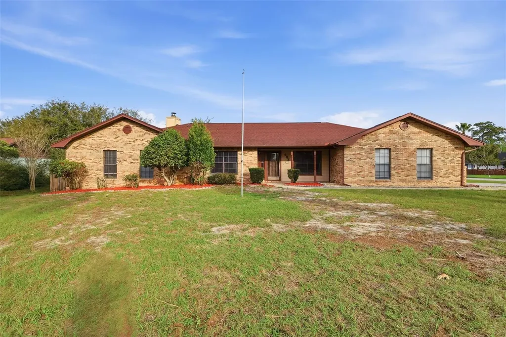 432 N Pine Meadow Drive Debary FL 32713