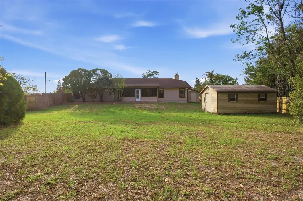 432 N Pine Meadow Drive Debary FL 32713