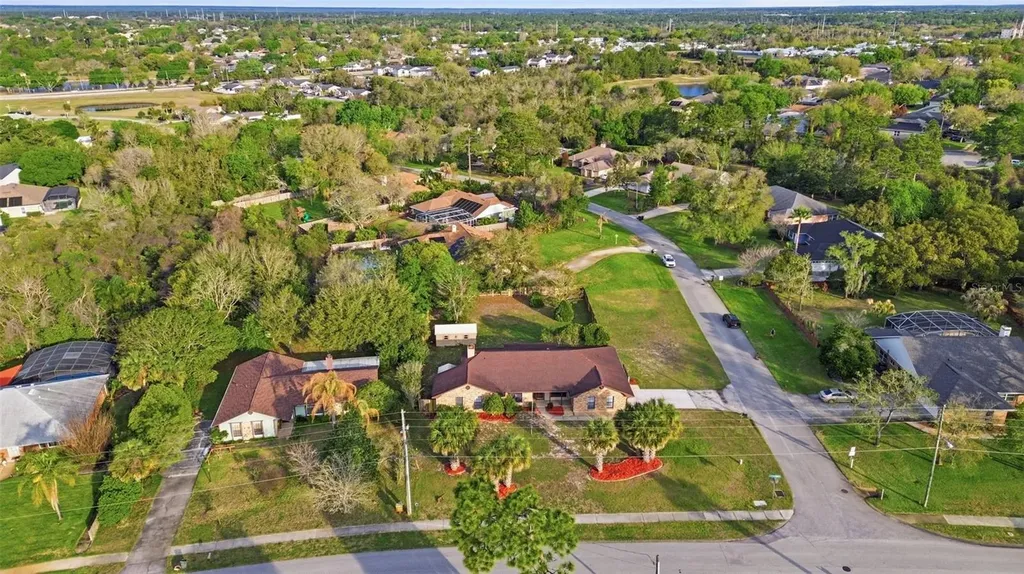 432 N Pine Meadow Drive Debary FL 32713