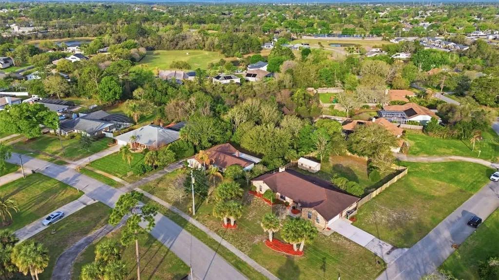 432 N Pine Meadow Drive Debary FL 32713