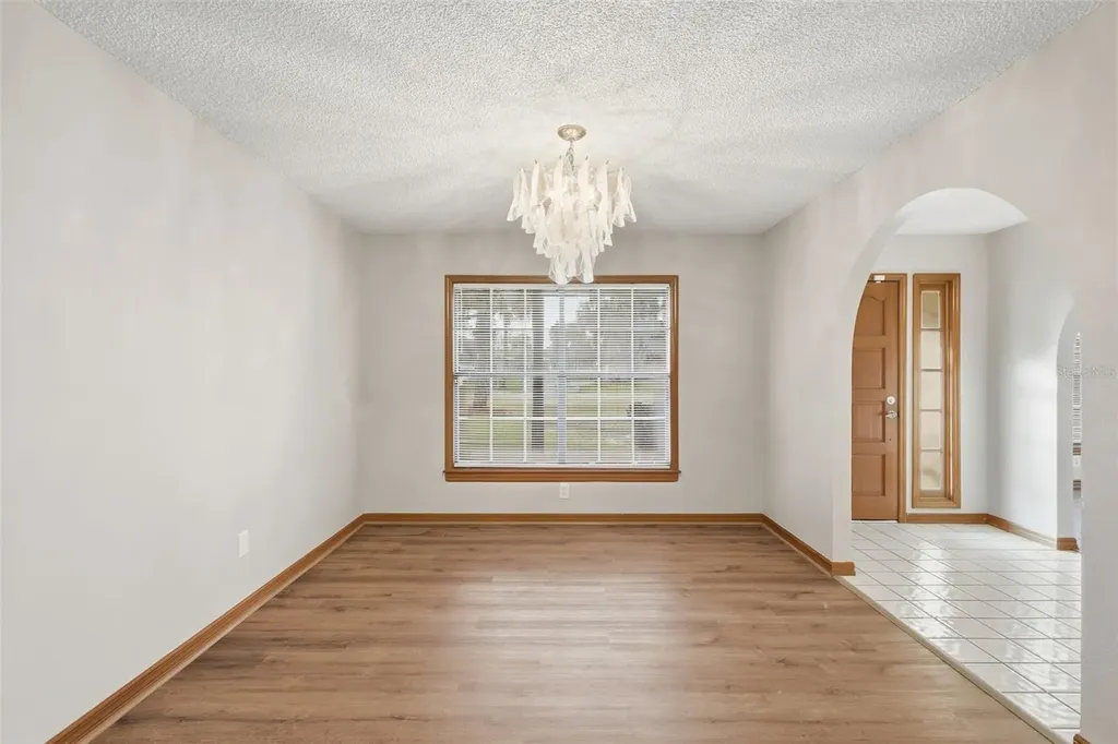 432 N Pine Meadow Drive Debary FL 32713