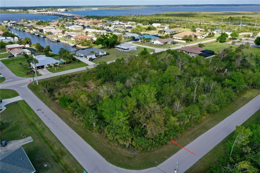 14158 Hopewell Avenue Port Charlotte FL 33981