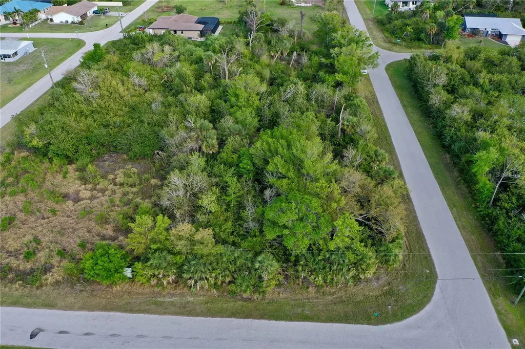 14158 Hopewell Avenue Port Charlotte FL 33981
