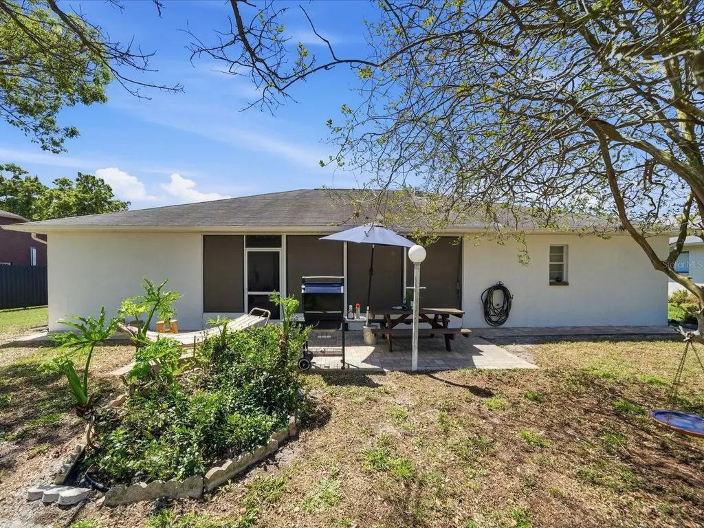 4298 Craigdarragh Avenue Spring Hill FL 34606