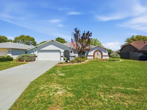 4298 Craigdarragh Avenue Spring Hill FL 34606
