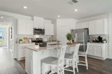 8595 Cape Fox Cove Lakeland FL 33810