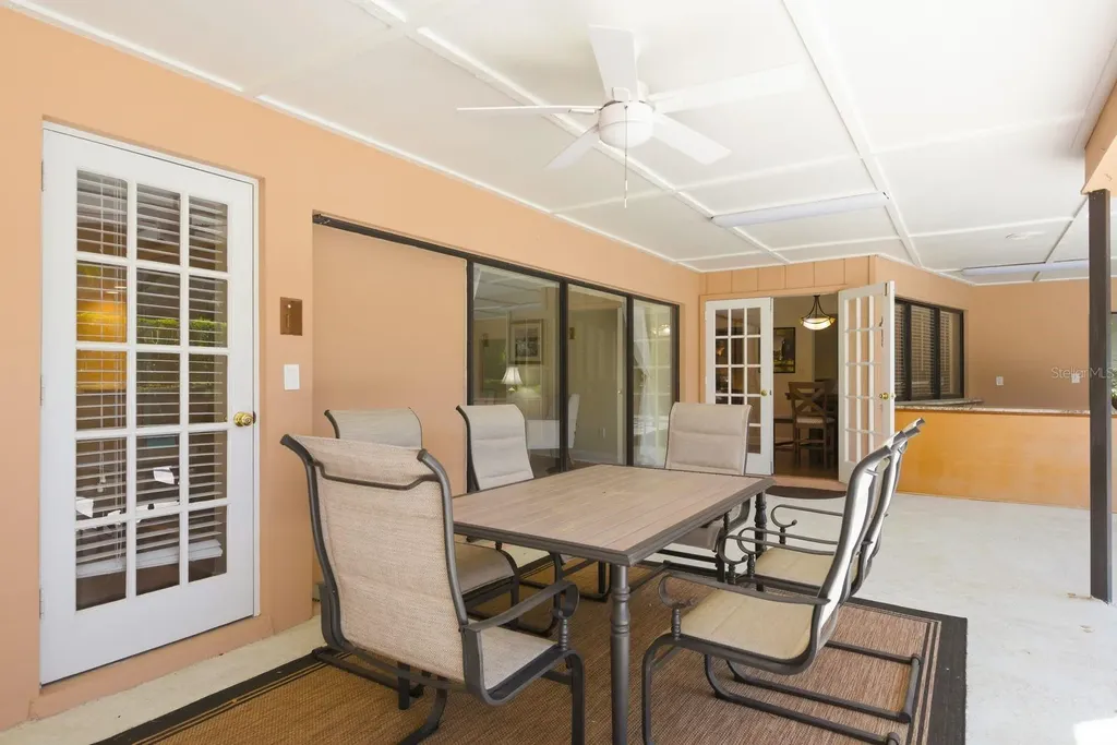 3472 Shoreline Circle Palm Harbor FL 34684