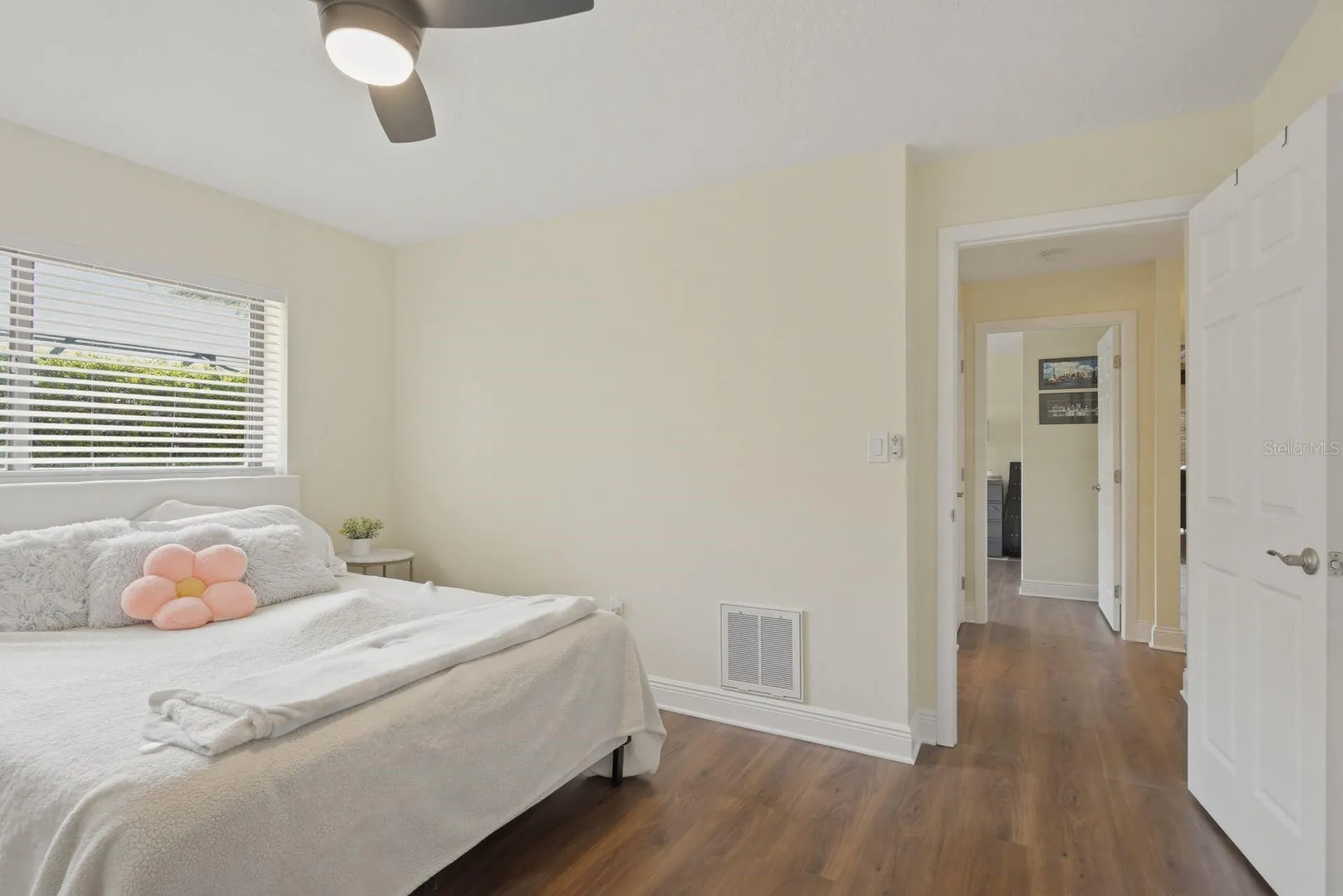 3472 Shoreline Circle Palm Harbor FL 34684