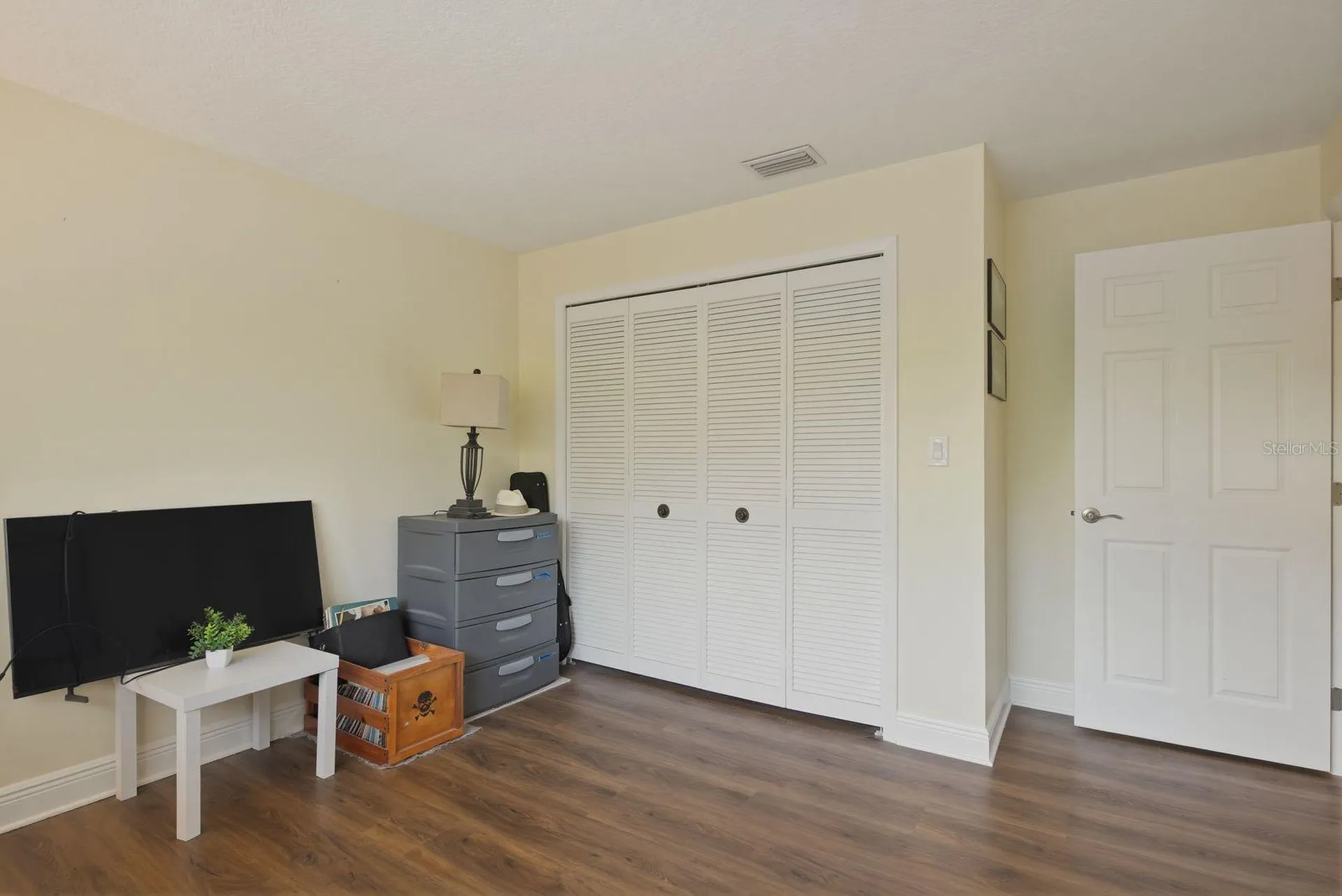 3472 Shoreline Circle Palm Harbor FL 34684