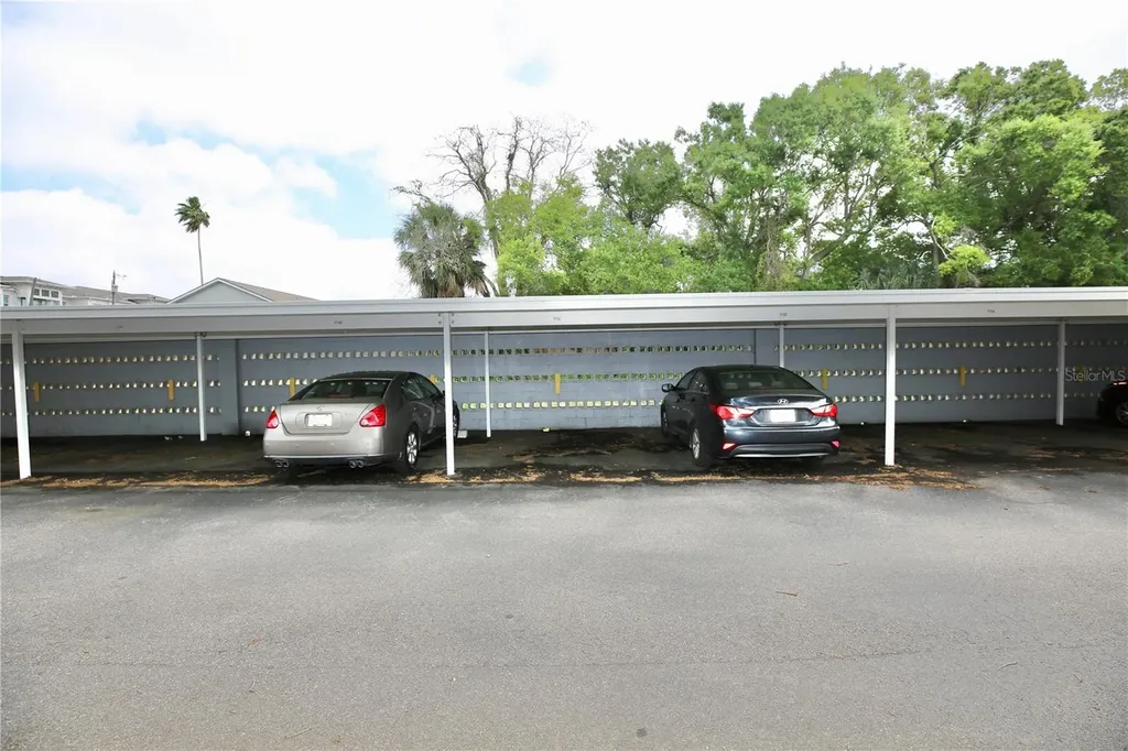 1713 Belleair Forest Drive Belleair FL 33756