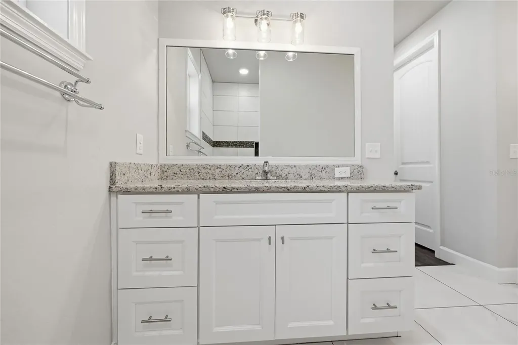 2057 SW 246th Drive Newberry FL 32669