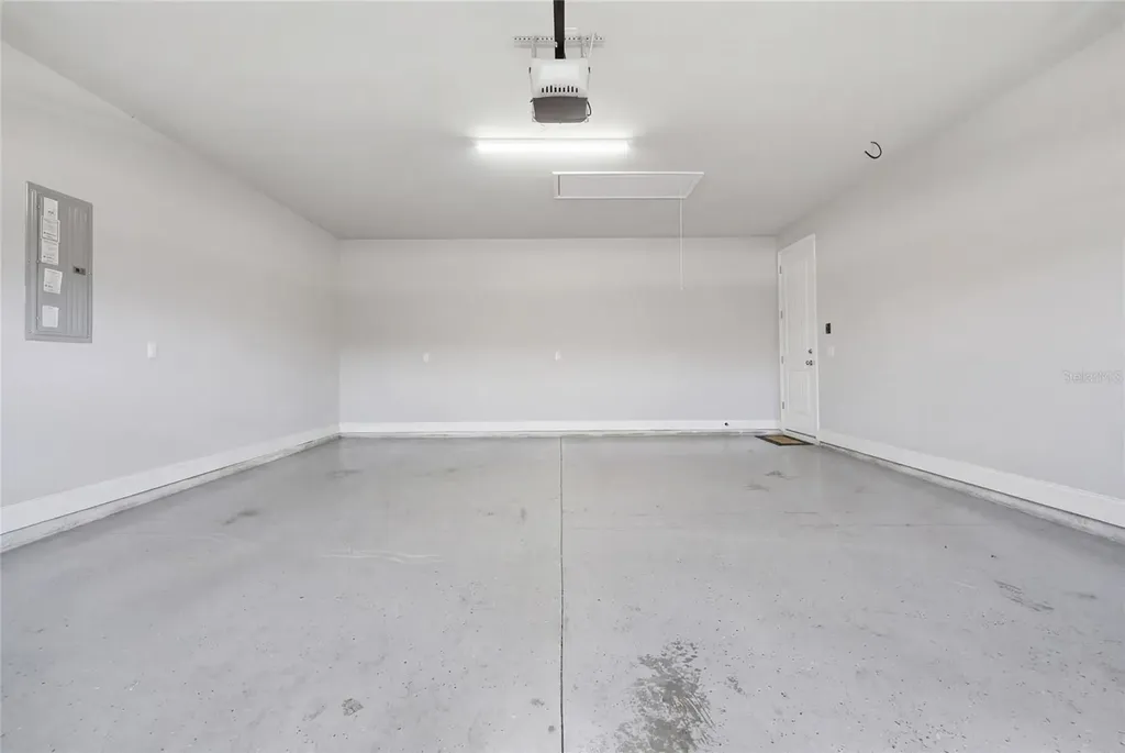 2057 SW 246th Drive Newberry FL 32669