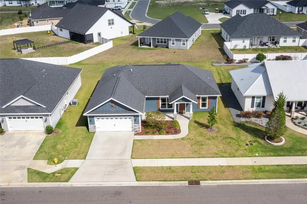 2057 SW 246th Drive Newberry FL 32669