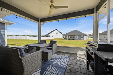 2057 SW 246th Drive Newberry FL 32669