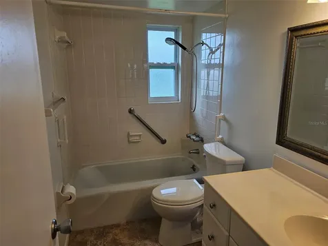 3304 Mcdill Road Bradenton FL 34207