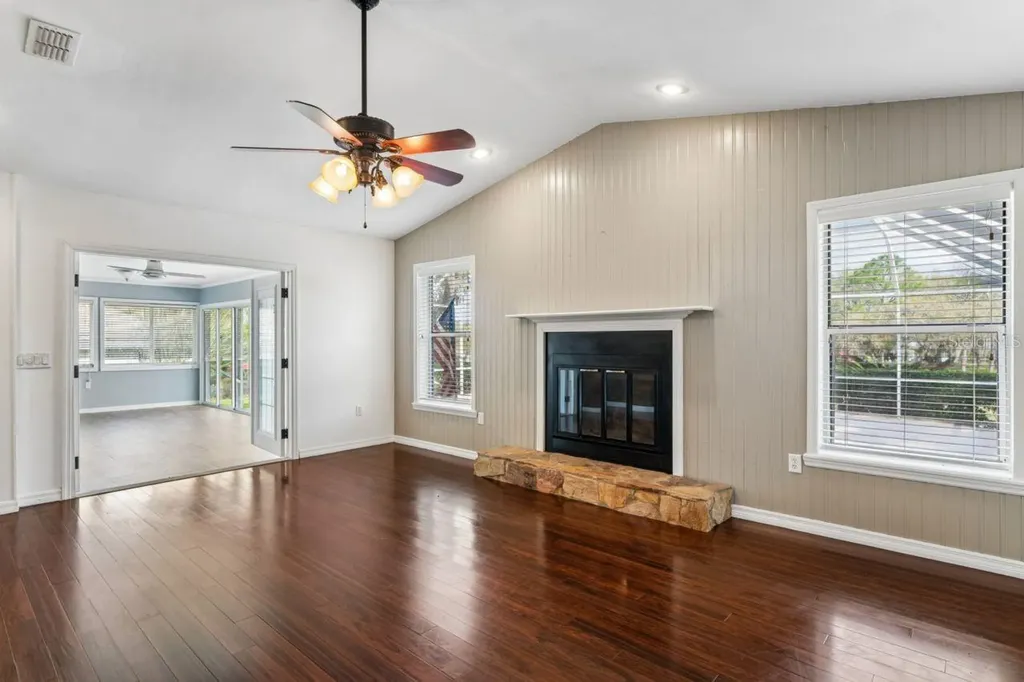 375 E Liberty Street Hernando FL 34442