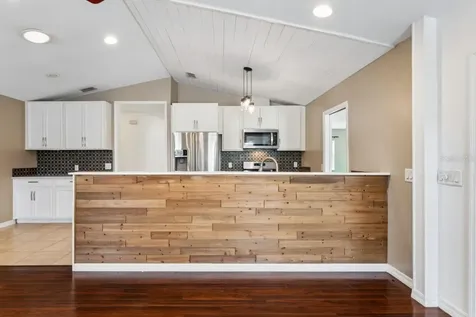 375 E Liberty Street Hernando FL 34442