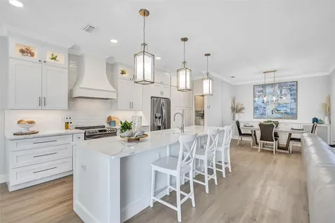 4039 Westbourne Circle Sarasota FL 34238