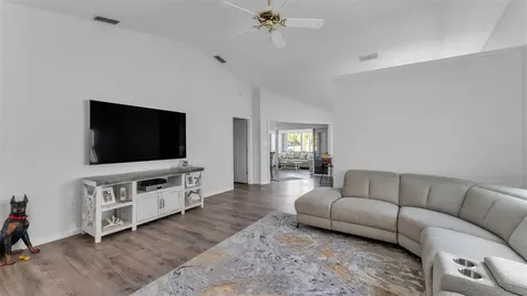 6205 Peacock Run Lakeland FL 33809