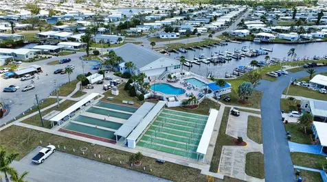 513 Fleetwood Street North Port FL 34287