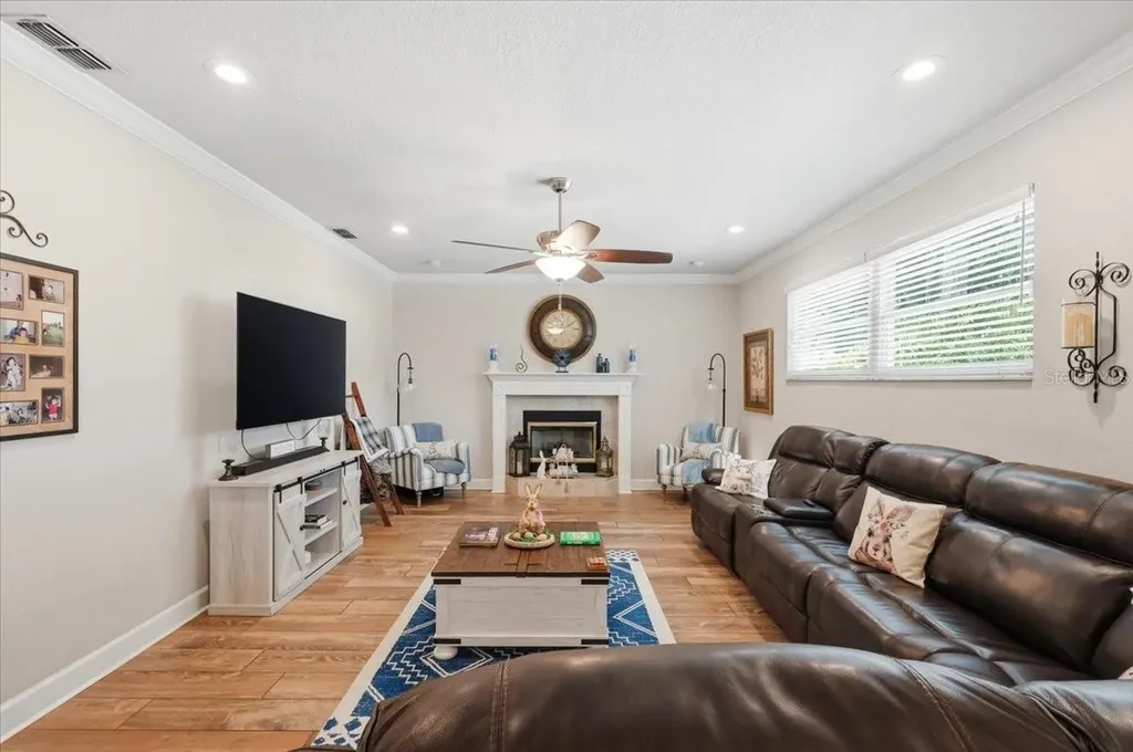 2000 Lake Ariana Boulevard Auburndale FL 33823