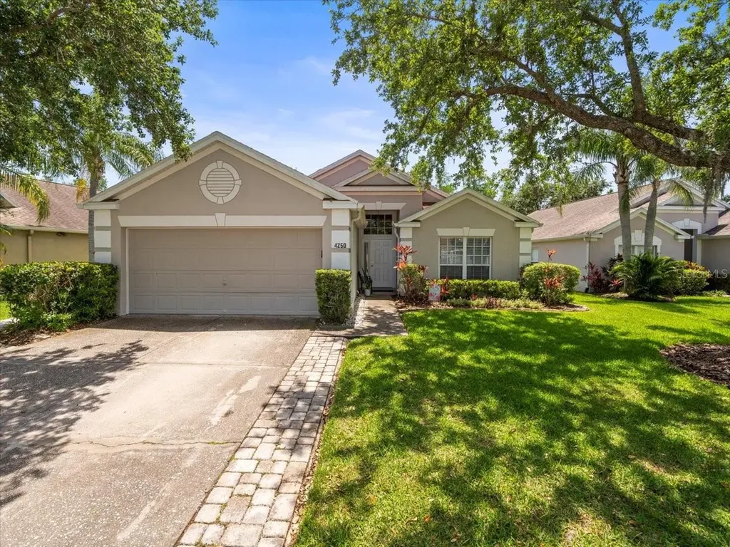 4250 Pine Isle Drive Lutz FL 33558