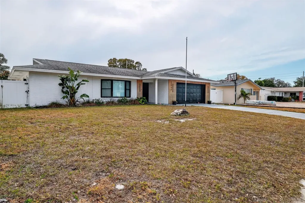 13940 Antigua Drive Seminole FL 33776