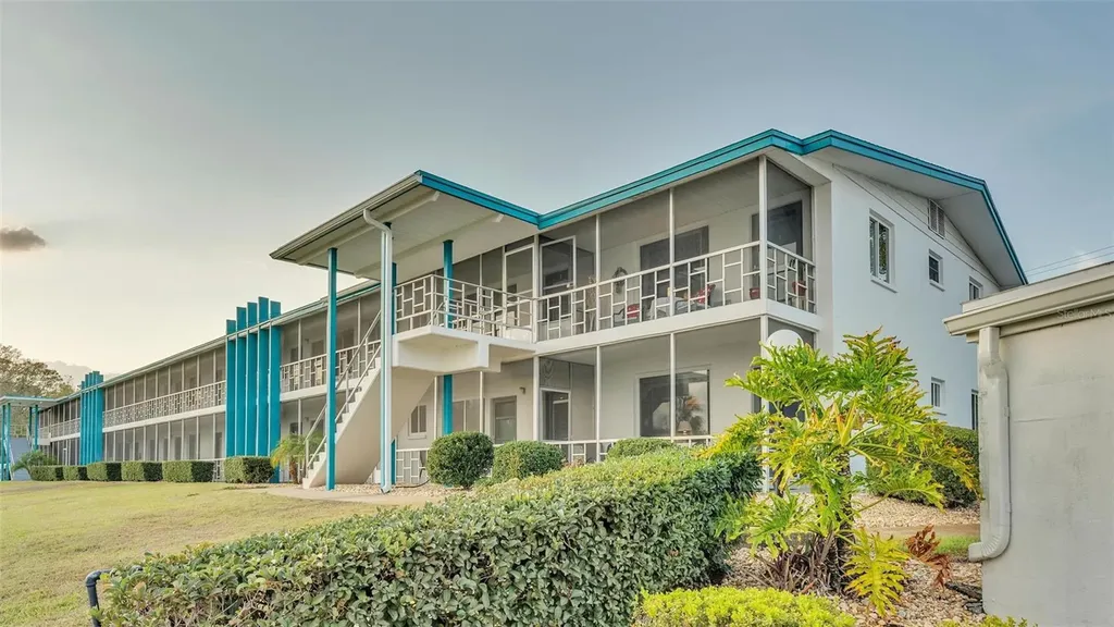1600 W Lake Parker Drive Lakeland FL 33805