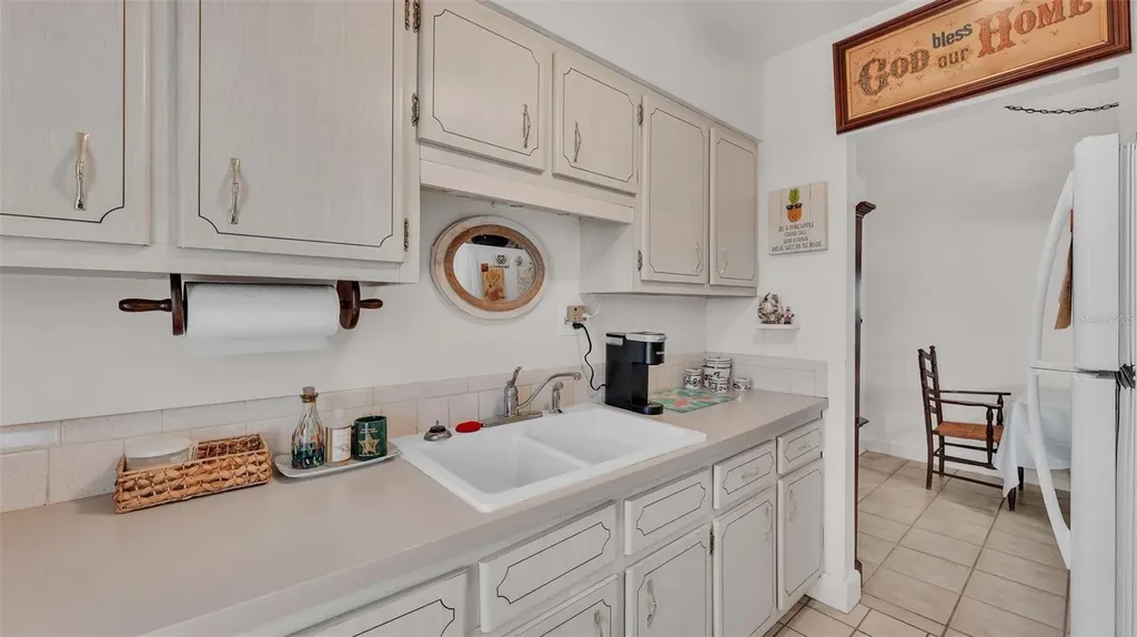 1600 W Lake Parker Drive Lakeland FL 33805