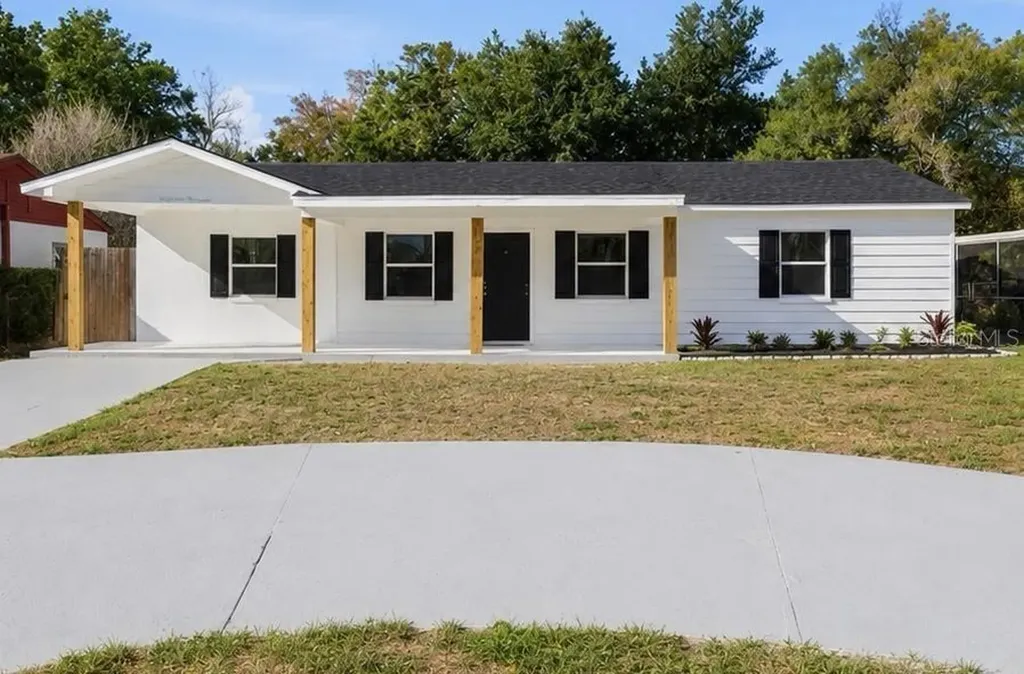 3917 W Pine Street Tampa FL 33607