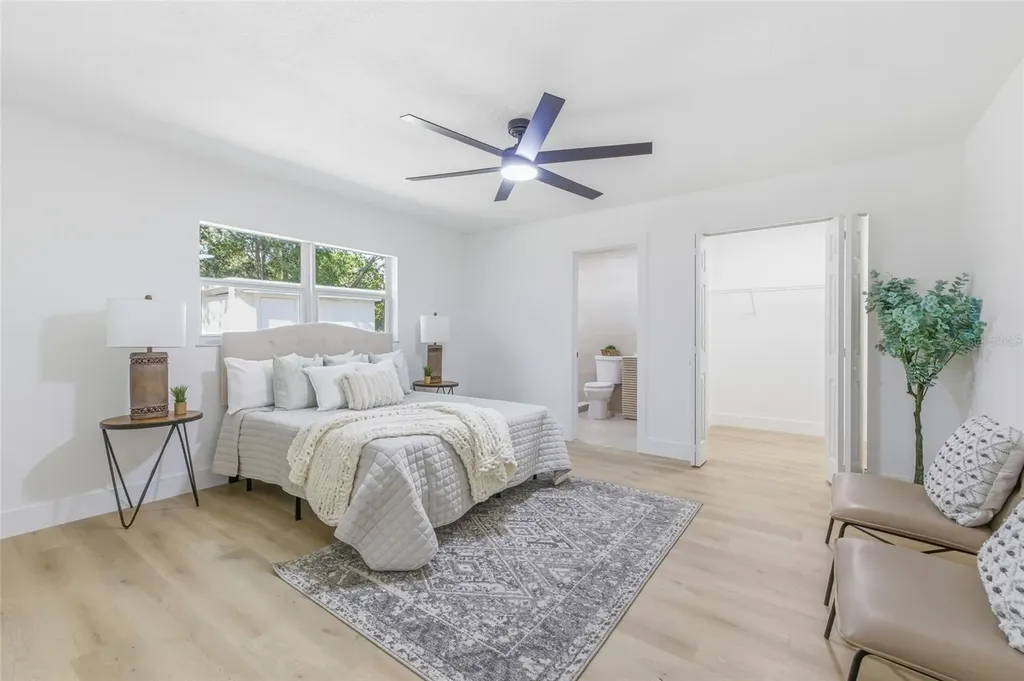 3917 W Pine Street Tampa FL 33607