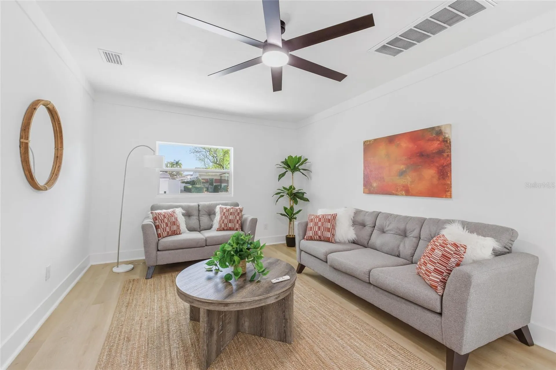 3917 W Pine Street Tampa FL 33607