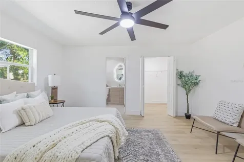 3917 W Pine Street Tampa FL 33607