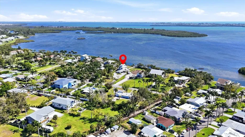 10218 46th Avenue W Bradenton FL 34210