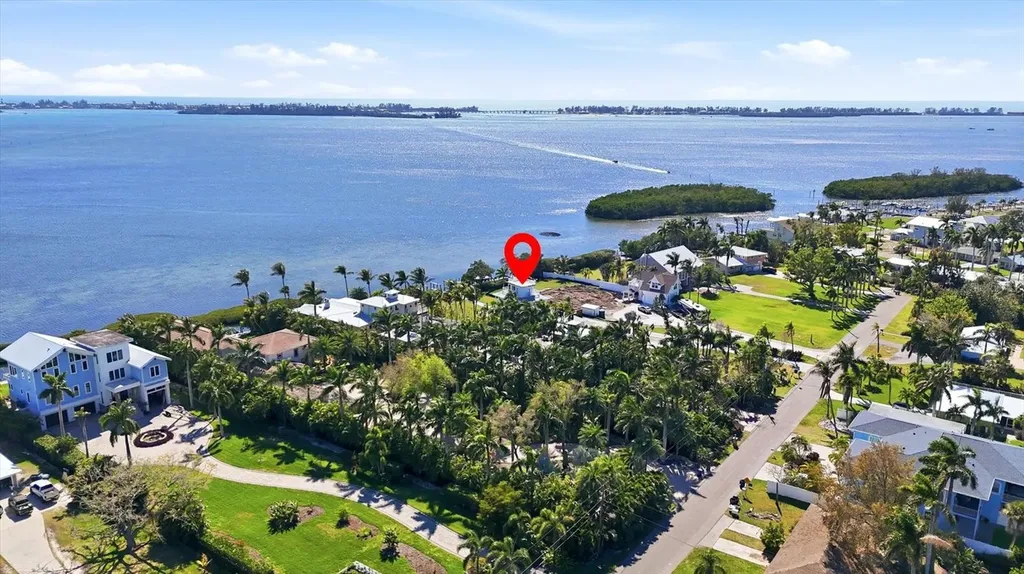 10218 46th Avenue W Bradenton FL 34210