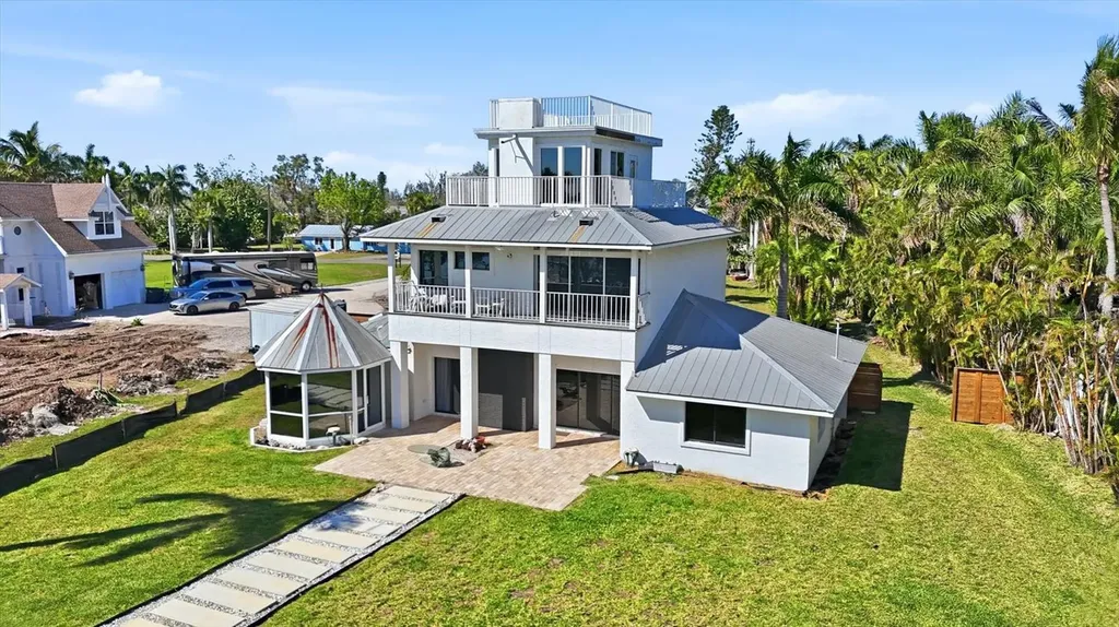 10218 46th Avenue W Bradenton FL 34210