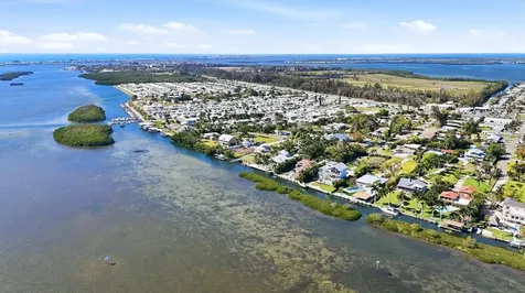 10218 46th Avenue W Bradenton FL 34210