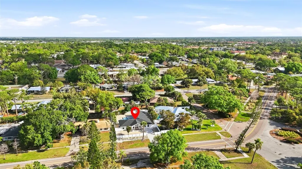 2473 Ringling Boulevard Sarasota FL 34237